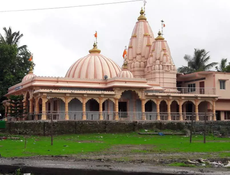 मंदिर उघडायचे तर चर्चा करायला अडचण का वाटते : हेमंत टकले