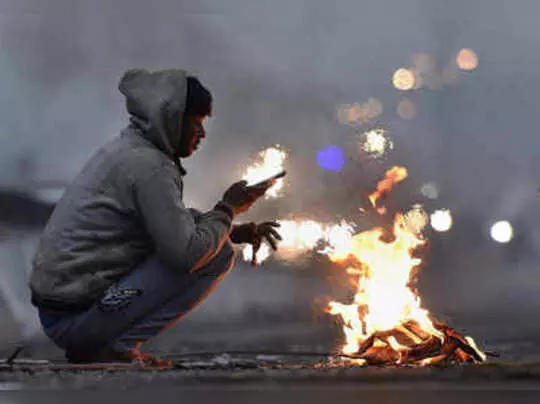 देशात थंडीची लाट , राजस्थानमध्ये पारा शून्याच्या खाली