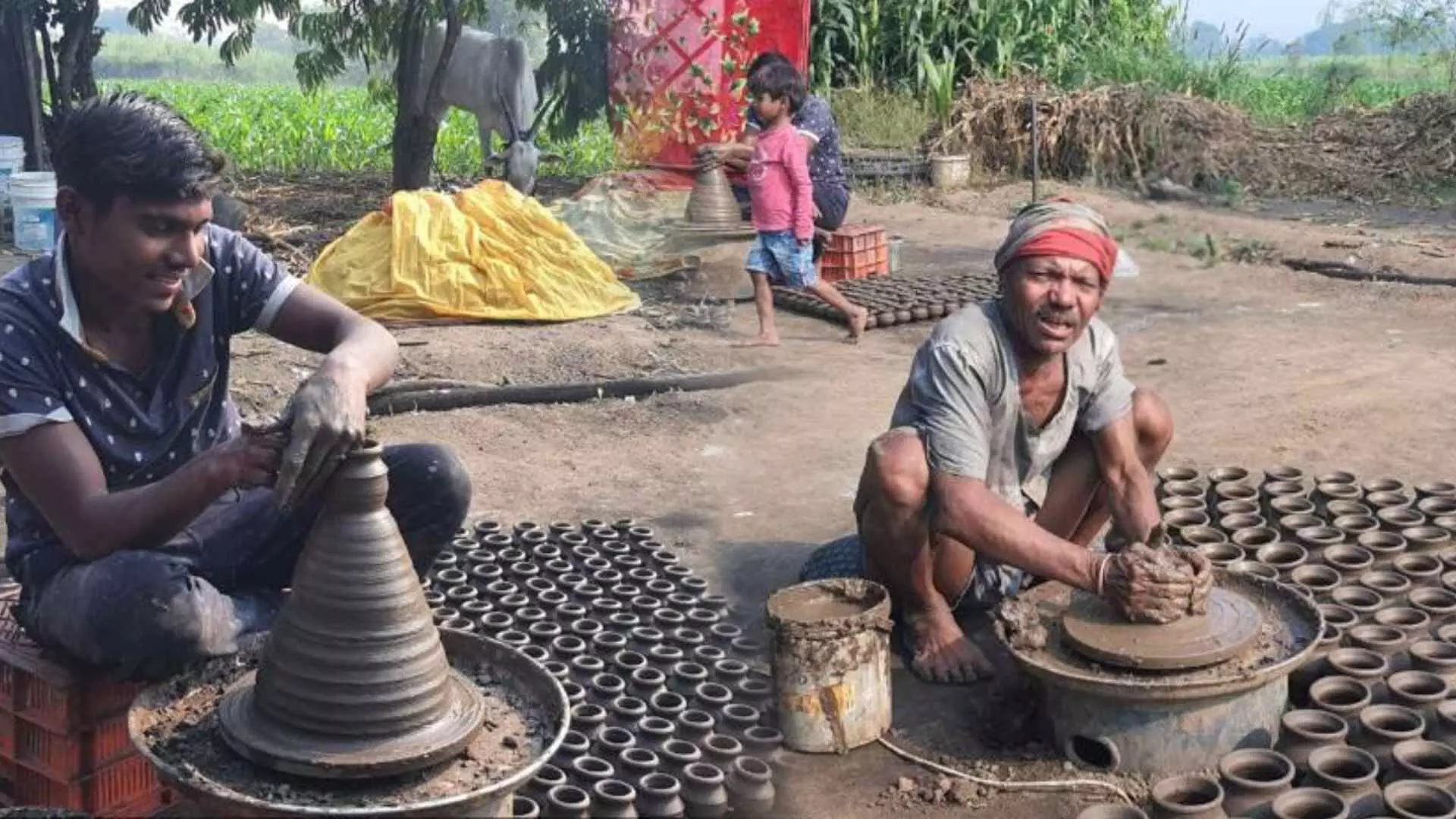 आमचं जगणं अवघड झालंय कुंभार व्यावसायिकांची खंत !