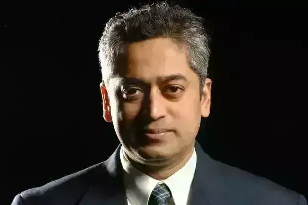 Rajdeep Sardesai ; राजकारणाच्या ओल्ड स्कूल समोर पत्रकारितेचे ओल्ड स्कूल